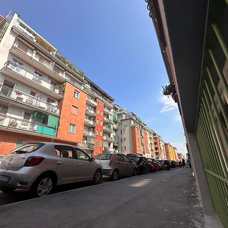 Вилла Residenza Elegante - A 5 Fermate Dal Duomo Милан Экстерьер фото